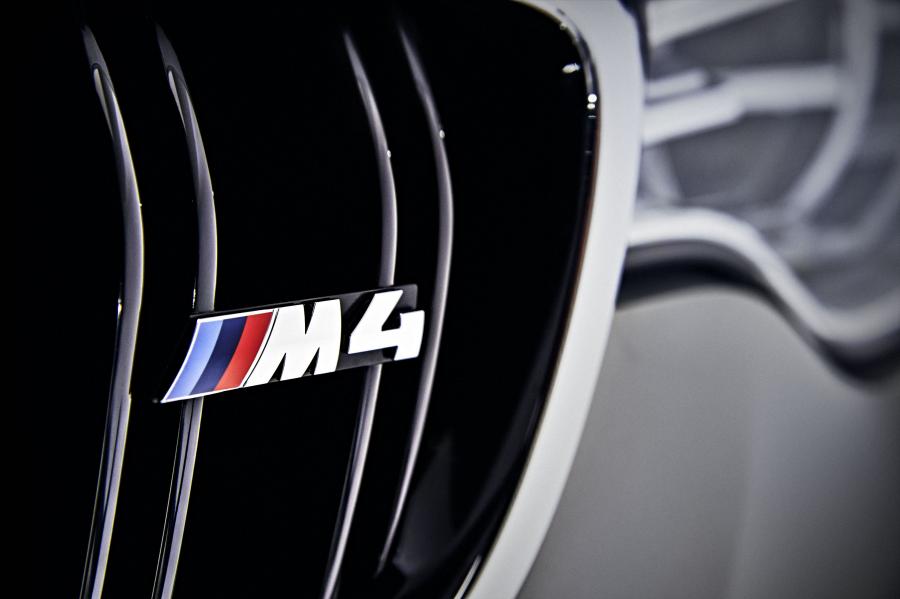  BMW M4 Convertible 2014 года  (фото 184 из 276)